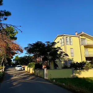 Mena Apartman